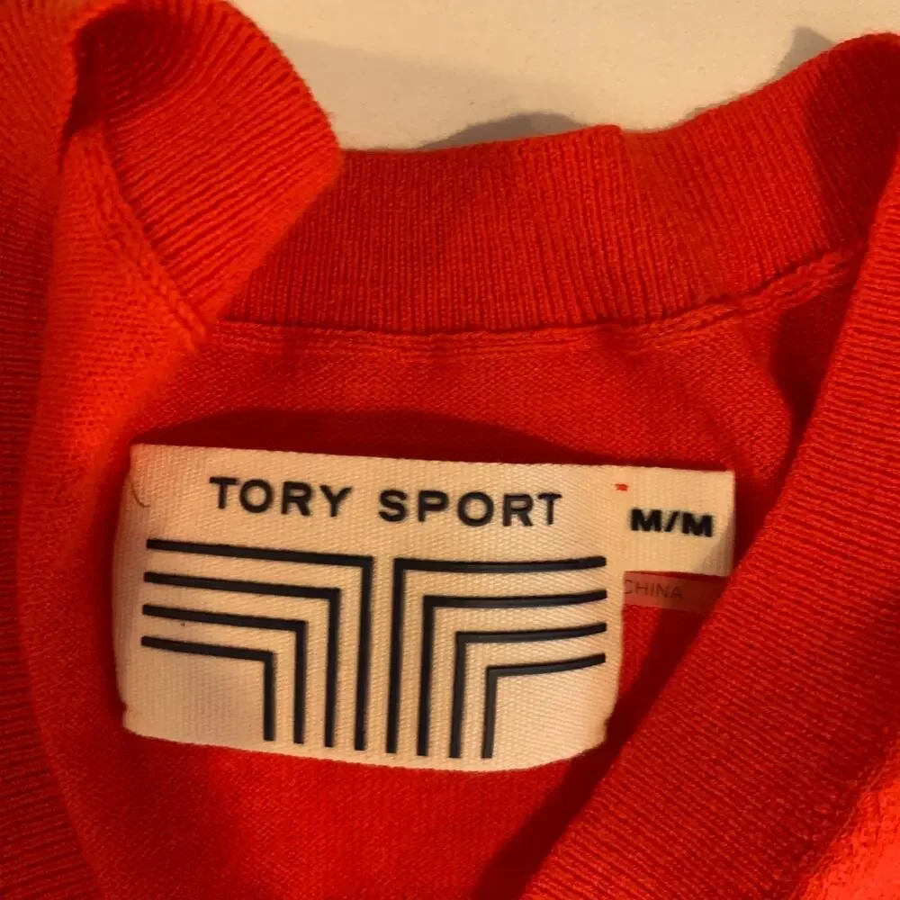 Tory Sport Sweater Womens M Medium Chili V Neck Long Sleeve Merino Wool Coolmax